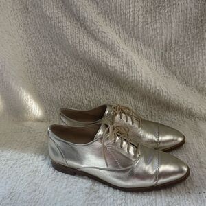 Cole Haan Womens Go To Arden Metallic Gold Oxford Flats Dressy Shoes SZ8.5B